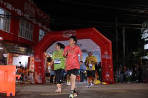 BIB: 4430
                            <button type="button" onclick="openModal(26262660)" class="btn btn-primary btn-sm float-right btn-popup" data-toggle="modal" data-target=".modal-high-quality">
                        <i class="fas fa-shopping-cart"></i> Add to Cart
                    </button>
                                            <button type="button" onclick="isThisMe(26262660, true)" class="btn btn-success btn-sm float-right btn-popup btn-isme hidden" data-toggle="tooltip" data-placement="bottom" title="นี่คือรูปของคุณใช่ไหม คลิกที่นี่เพื่อเอาเข้าอัลบั้ม">
                        <i class="fas fa-plus"></i> Add to album
                    </button>
                    <button type="button" onclick="isThisMe(26262660, false)" class="btn btn-warning btn-sm float-right btn-popup btn-isnotme hidden">
                        <i class="fas fa-ban"></i> Remove from album
                    </button>